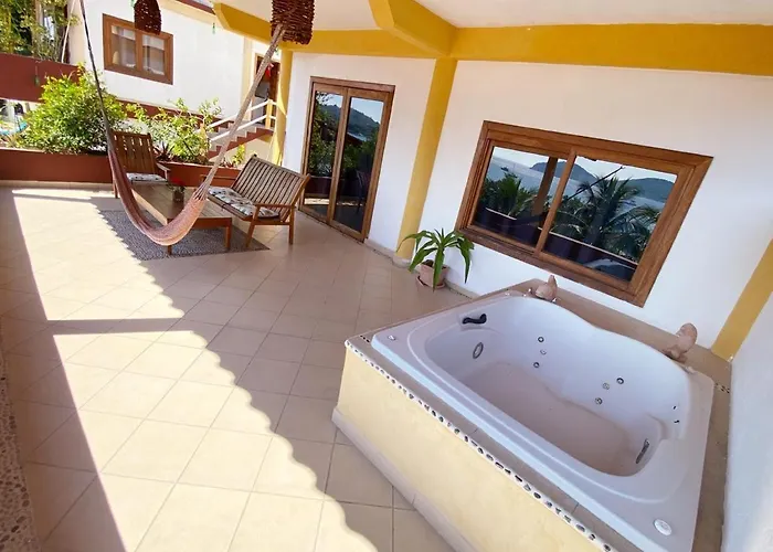 Aparthotel La Madera 4*