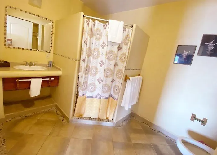 Aparthotel La Madera Zihuatanejo