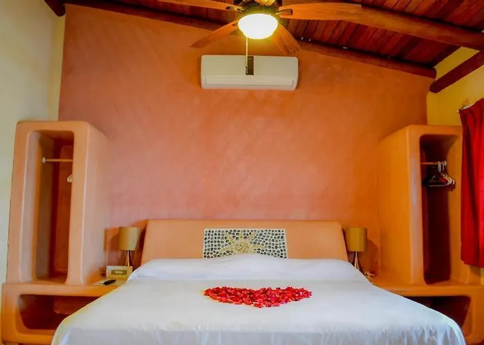 La Madera Zihuatanejo