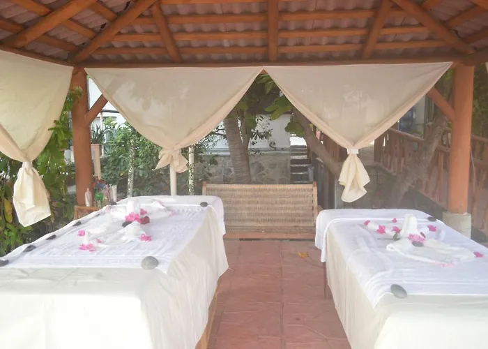 La Madera Zihuatanejo