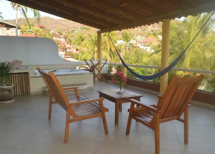 Aparthotel La Madera Zihuatanejo