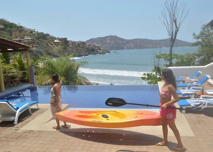 Aparthotel La Madera Zihuatanejo